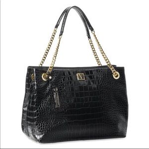 🆕🔻VICTORIA’S SECRET - The Victoria Shoulder Tote 👜